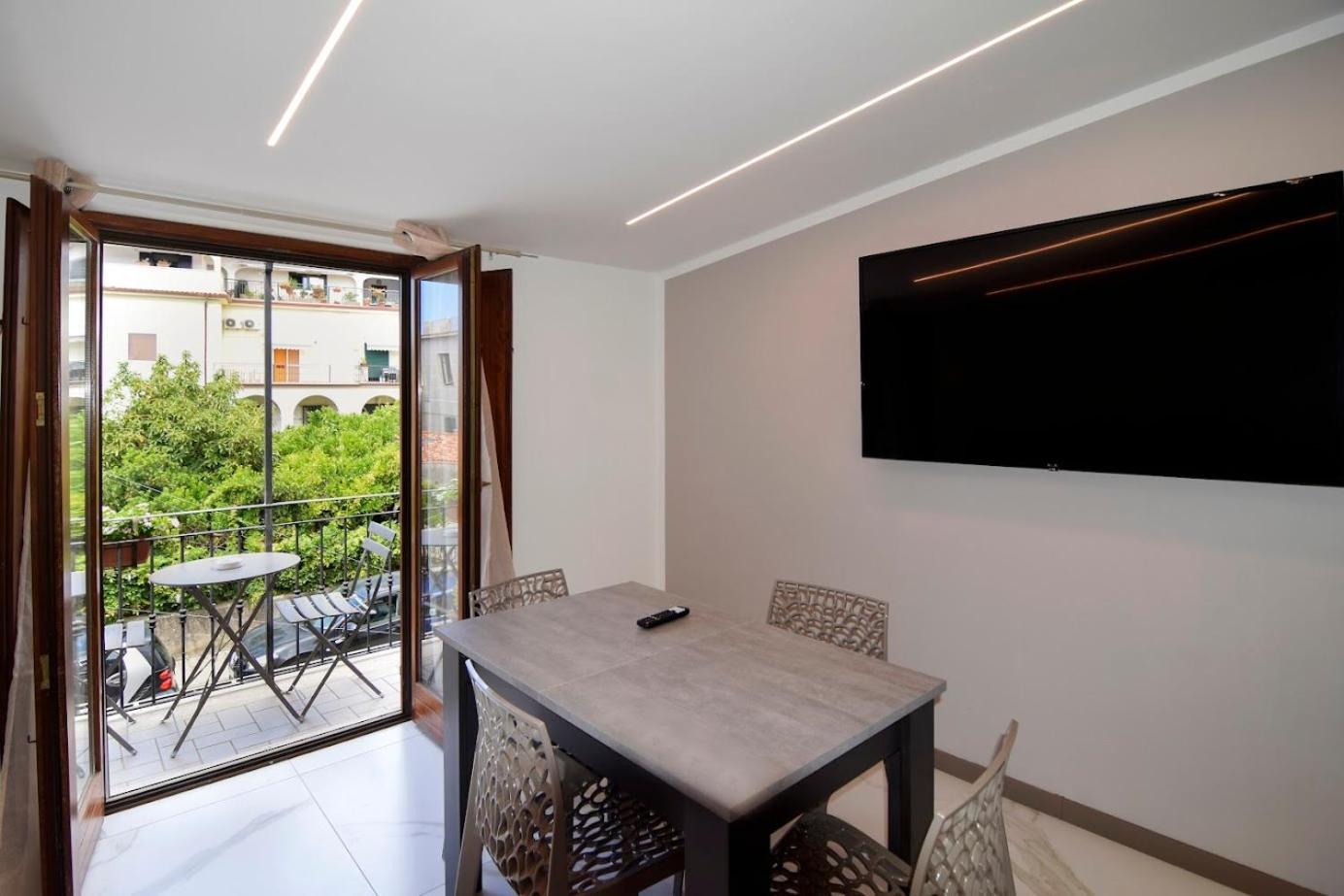 Belma Aparthotel And Rooms مارينا دي كاميروتا المظهر الخارجي الصورة
